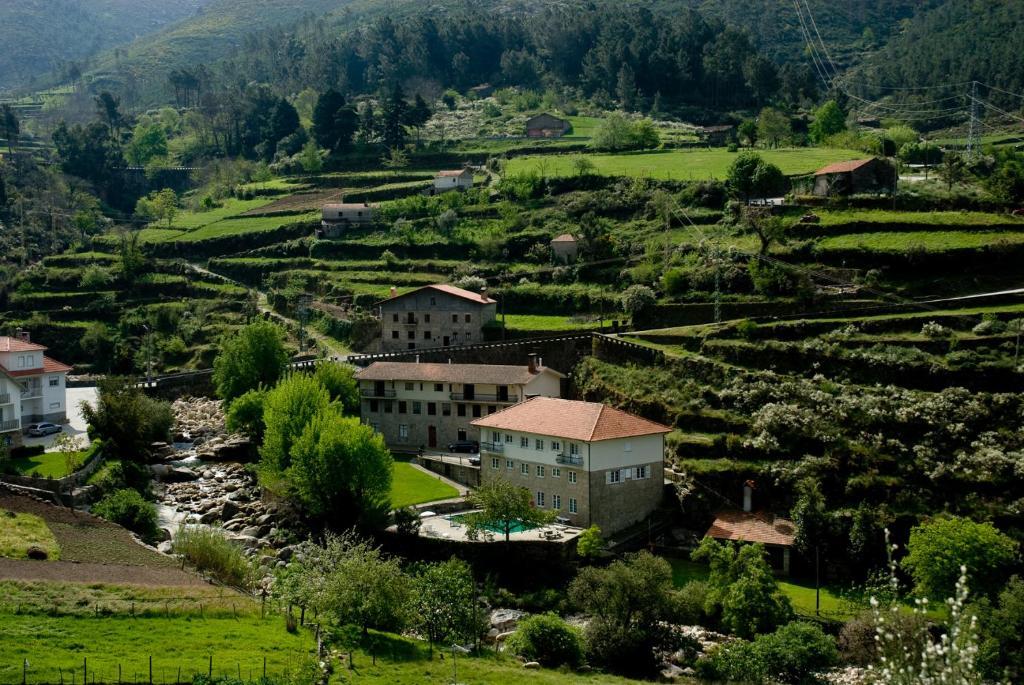 Вилла Casa Da Ponte Alvoco da Serra Экстерьер фото