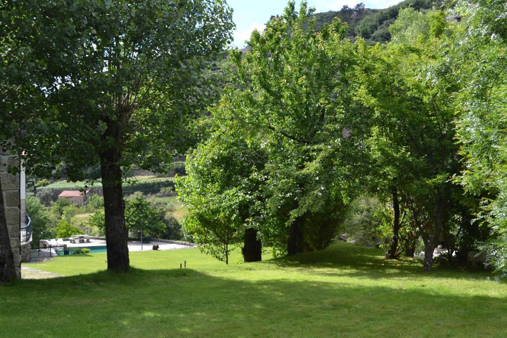 Вилла Casa Da Ponte Alvoco da Serra Номер фото